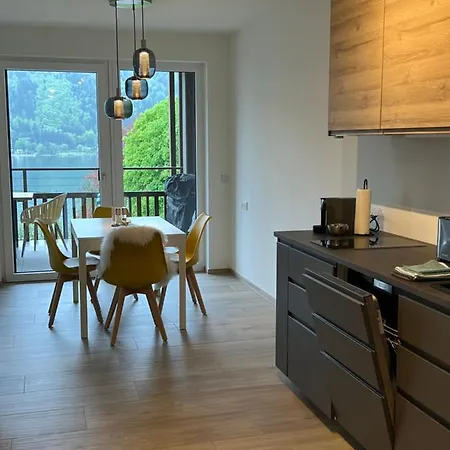 Mit Seeblick - Ossiacher Gerlitzen Sattendorf